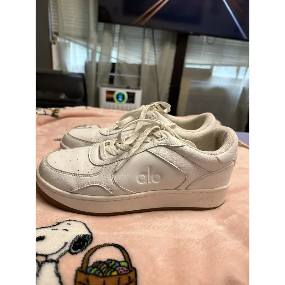 Alo Men's White Solid Low Top Lace-Up Athletic Sneakers Rubber Outsole
